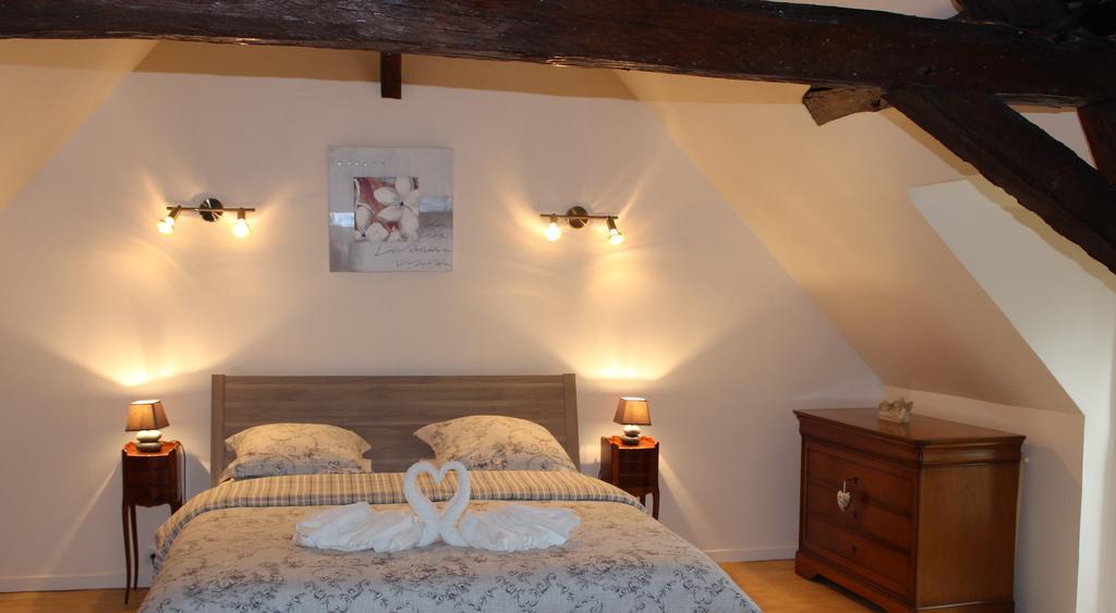 Gîte à l'ombre des chênes Châteauvieux Quarto foto